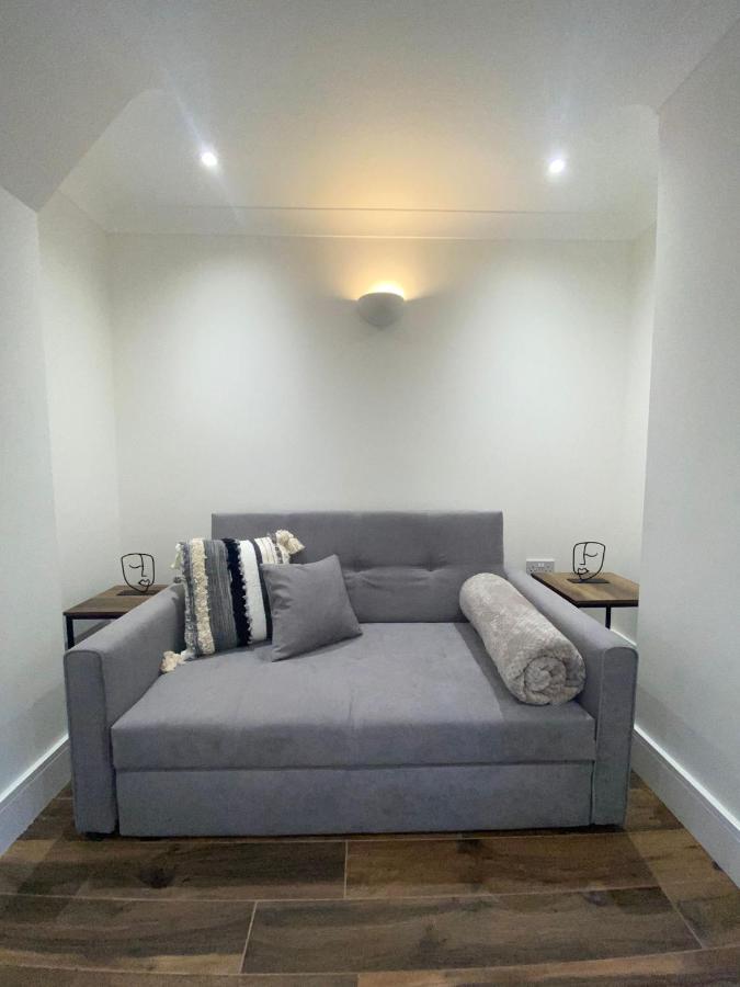 Central London, Jaccuzzi,Newbuild, 2 Bedrooms Two Baths Ngoại thất bức ảnh